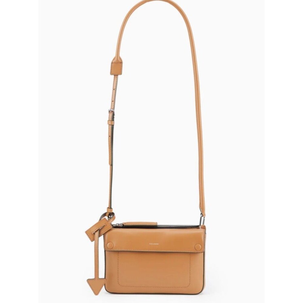 DELAROQ Triplo Caramel Leather Crossbody/Shoulder Bag W/ Adjustable Strap NEW - Picture 5 of 13